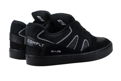 comply tenis